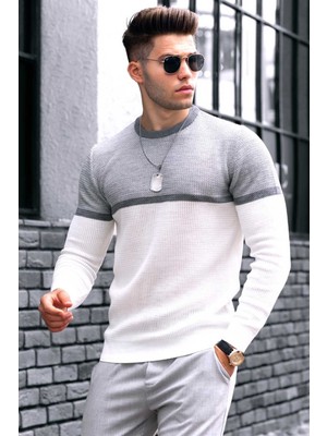 Madmext Beyaz Renk Bloklu Erkek Kazak 4734 %70 Yün %30 Pamuk Rahat Kesim Türkiye Menşeli