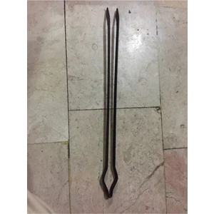 Şömine Barbekü Mangal Köz Ateş Maşası 50 cm Siyah