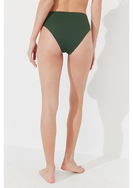 Koyu Yeşil Basic Twist Bikini Altı modelleri