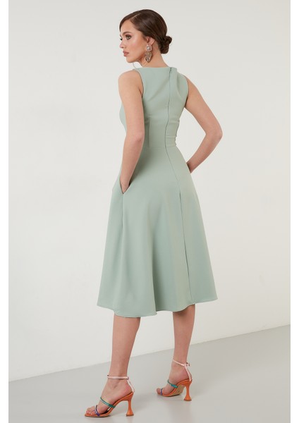 Bisiklet Yaka Cepli Pileli Midi Elbise Bayan Elbise 6051963 fırsatları