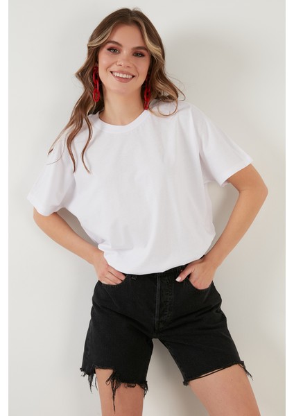 Oversize Pamuk Bisiklet Yaka Basic T Shirt Bayan T Shirt 5864489 modelleri