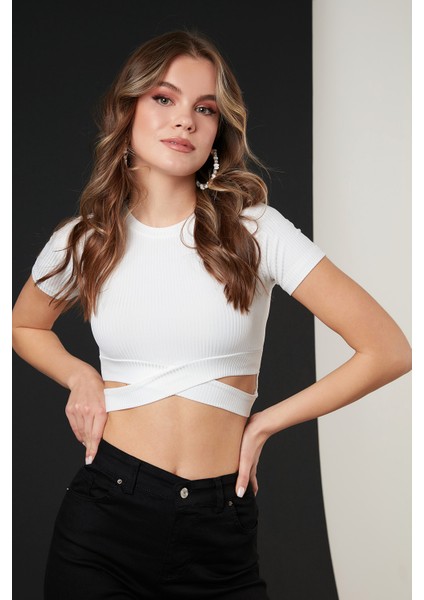 Fitilli Bel Detaylı Kısa Kollu Dar Kesim Crop Bluz Bayan Bluz 5864211