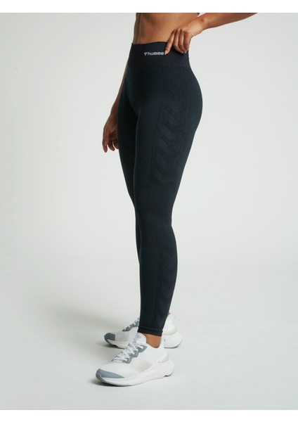 Clea Seamless Tayt