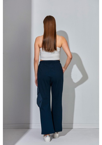 Alexandergardı Yüksek Bel Boru Paça Cepli Eşofman Altı (B22-1301) fırsatları