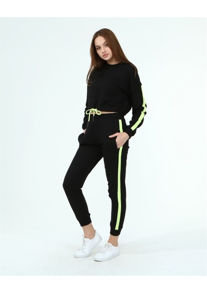 22033931 Üç Iplik Yanı Şeritli Sweat+Cepli Pant. Ikili Taıkm Siyah