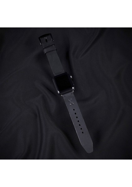 Minimal x Apple Watch Uyumlu Kordonu - 38/40/41 mm - Gerçek Deri & El Yapımı
