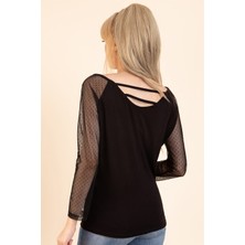 AQE FASHION Kadın Siyah Kayık Yaka Kolu Tüllü Bluz
