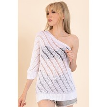 AQE FASHION Kadın Beyaz Tek Omzu Açık Triko Bluz