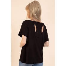 AQE FASHION Kadın Siyah Sırt Detaylı Kayık Yaka Kısa Kollu Bluz