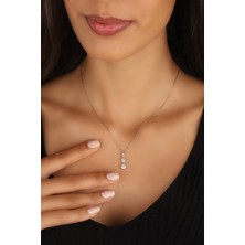 Lia Berto Zirkon Taşlı Pırlanta Montür 925 Ayar Gümüş Kolye