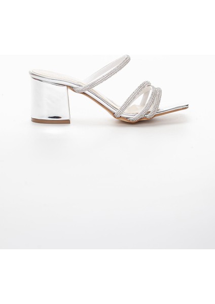Brian Kadın Topuklu Terlik Gümüş fırsatları