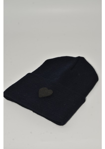 Sevgililer Günü Özel Koleksiyonu Siyah Kalp Figürlü Lacivert Renk Unisex Erkek/Kadın Bere