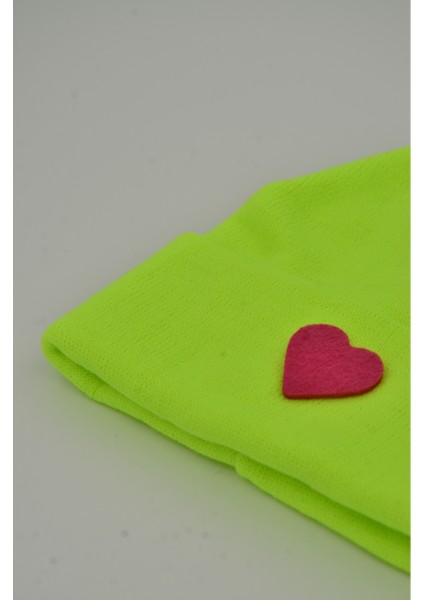 Sevgililer Günü Özel Koleksiyonu Pembe Kalp Figürlü Neon Sarı Renk Unisex Erkek/Kadın Bere fiyatları