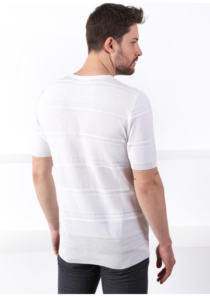 Beyaz Bisiklet Yaka Erkek Pamuk Triko T-Shirt