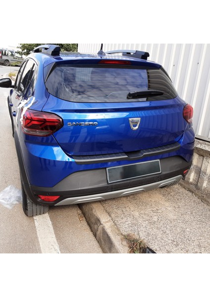 Dacia Sandero Arka Tampon Eşiği Koruma Parlak (Abs) 2021-