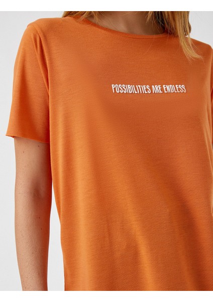 Kadın Bisiklet Yaka Kısa Kollu Baskılı T-Shirt indirimleri