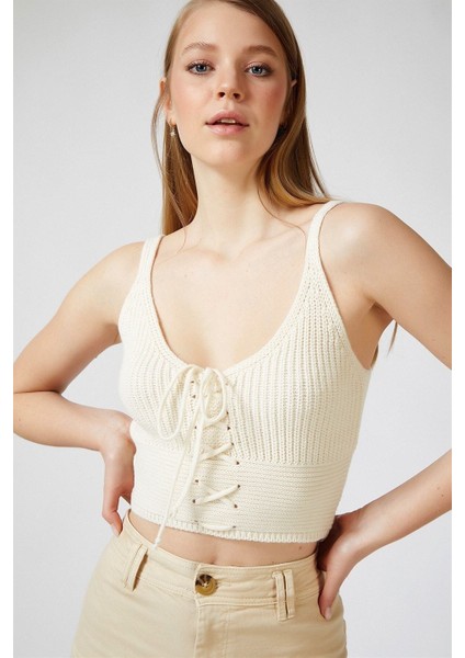 Kadın Bej Önü Bağcıklı Bluz fiyatları