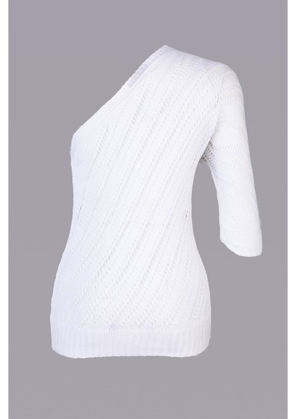 Kadın Tek Omzu Açık Beyaz Triko Bluz fiyatları