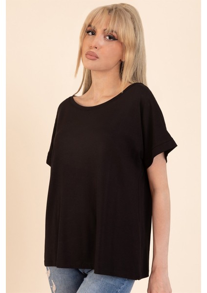 Kadın Siyah Sırt Detaylı Kayık Yaka Kısa Kollu Bluz modelleri