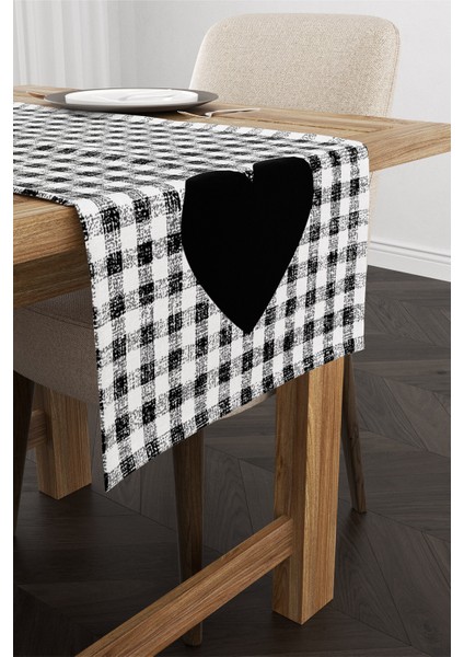 Siyah Beyaz Ekose Kalp Desenli Dijital Baskılı Runner CGH1008-RN fiyatları