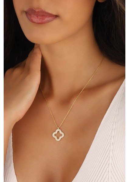 Altın Kaplama Yonca Model 925 Ayar Gümüş Kolye