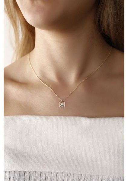 925 Ayar Gümüş, Kare Firuze Gözlü ve Zirkon Taşlı Altın Kaplama Kadın Kolye – Zarif Takı Koleksiyonu