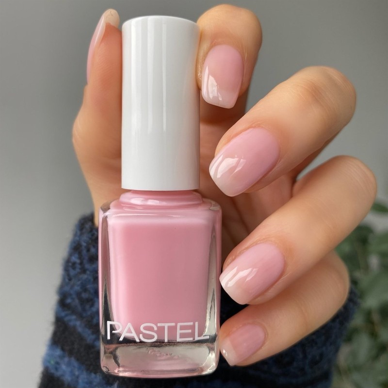 Pastel Oje 54 Yoğun Örtücü Kalın Fırça Cruelty Free Vegan Formül 13 ml Dayanıklı Renk
