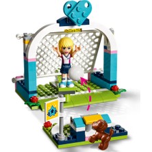 LEGO Friends 41330 Stephanie'nin Futbol Antrenmanı
