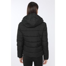 Lumberjack SN31 Apreskı Coat Kapsonlu Gogsu Yazılı 2 Cep Sısme Mont Siyah