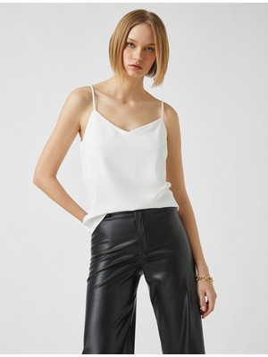 Koton Kadın V Yaka Dikiş Detaylı Atlet