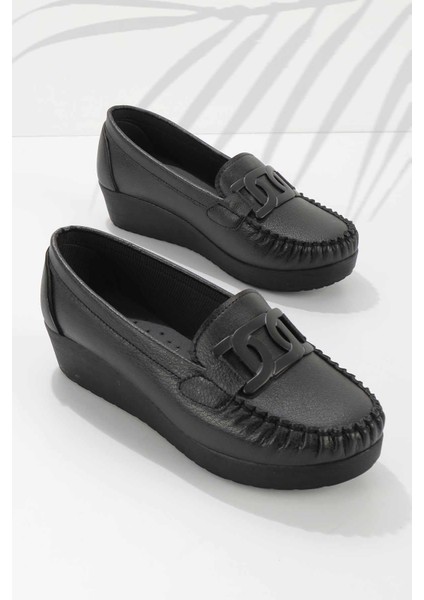 Siyah Kadın Loafer Ayakkabı K01797002109