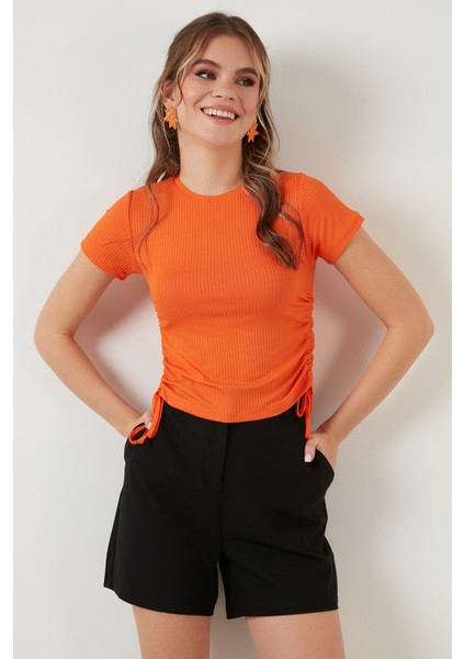 Yanlardan Büzgülü Kısa Kollu Crop Bluz Bayan Bluz 5864010 fırsatları