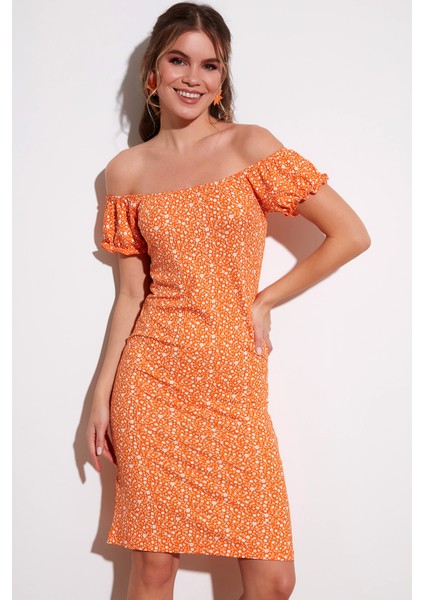 Çiçekli Carmen Yaka Mini Elbise Bayan Elbise 5863700 modelleri