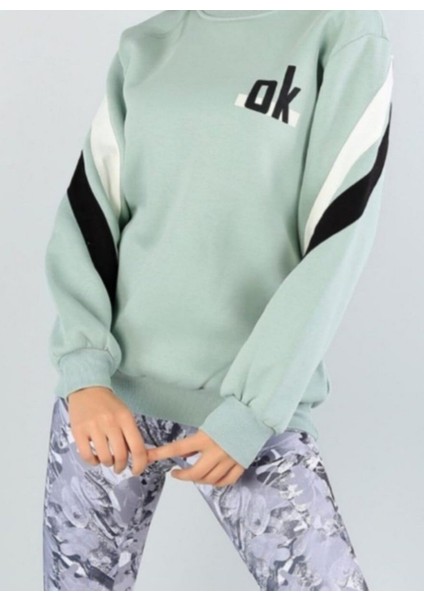 Ok Baskılı Şerit Detaylı Üç Iplik Oversize Su Yeşili Sweatshirt