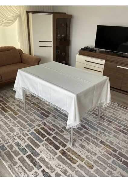 Bünyamin Çalışkan Fransız Dantelli Şantuk Kumaş Masa Örtüsü 160 x 220 cm