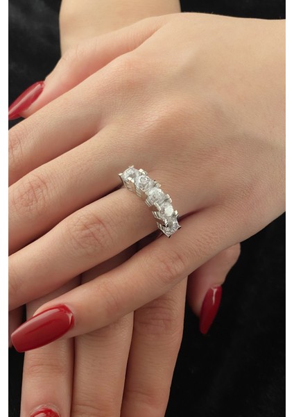 14 Ayar Altın Beştaş Yüzük 1