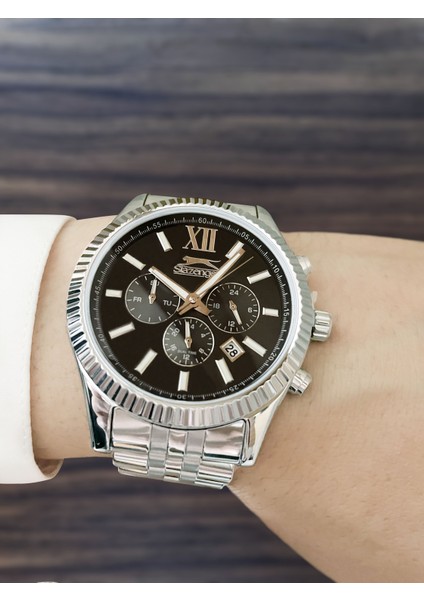 SL.09.1946.2.02 Erkek Kol Saati Siyah Kadranlı Çelik Kasa 3 ATM Suya Dayanıklı fiyatları