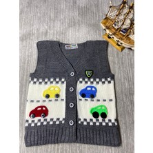 Meriç Bebe Renkli Araba Işlemeli Triko Yelek