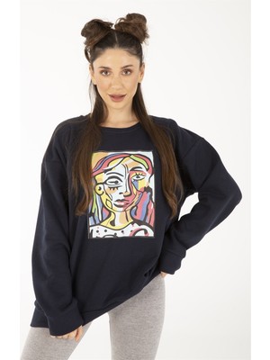 Trendseninle Kadın Lacivert Abstract Figure Baskılı Oversize Sweatshirt