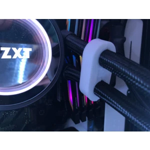 Aldım Geldi Nzxt Nın Sohbeti Kraken Kablo Combi Plastik Aparat
