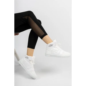 Altın Adım  Boğazlı Beyaz Sneakers