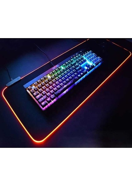 Xtrike Me Rgb Işıklı Düz Siyah 80*30 cm Mouse Pad