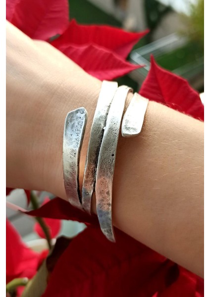 Antik Gümüş Kaplama Özel Şekilli El Yapımı Ayarlanabilir Kadın Bileklik