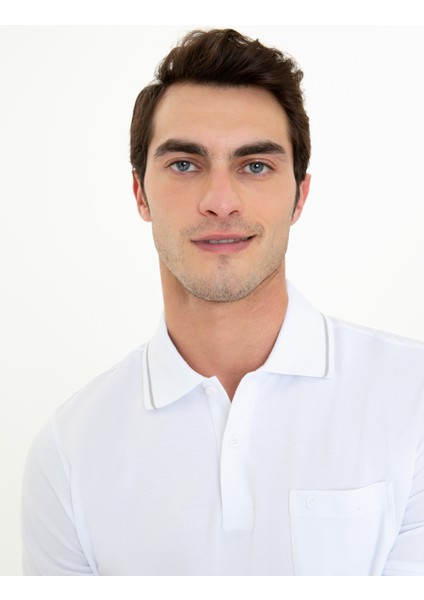 Erkek Beyaz Regular Fit Polo Yaka Basic Tişört 50252470-VR013