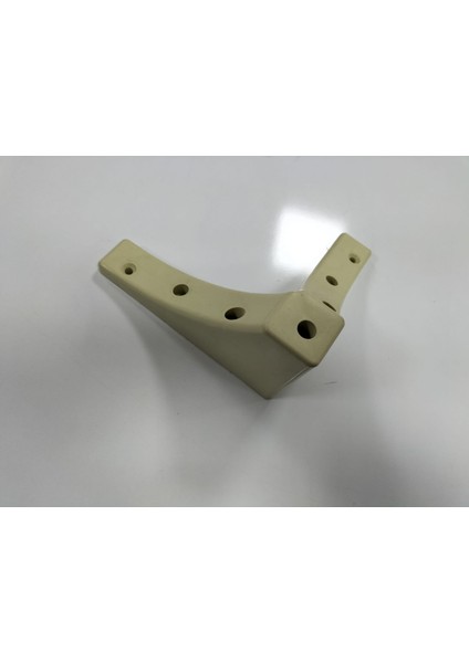 Koltuk Ayak-Plastik-10 cm Yükseklik 18 cm Genişlik