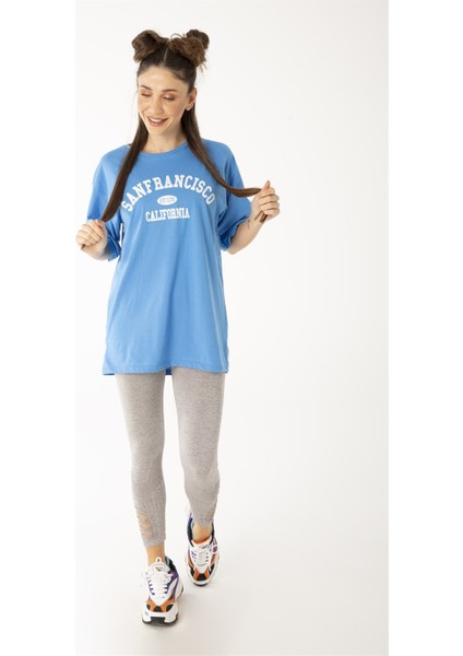Kadın Indigo Mavi Oversize Sanfrancisco T-Shirt indirimleri