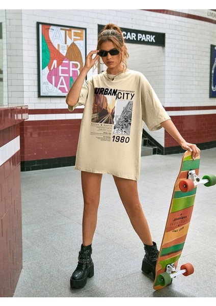 Kadın Vizon Urban Baskılı T-Shirt fırsatları