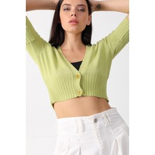 Ferraro Yeşil V Yaka Iki Düğme Kadın Triko Büstiyer