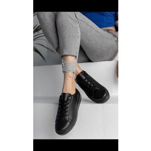 Kadın Bağcıklı Termo Taban Sneaker Deri Spor Ayakkabı