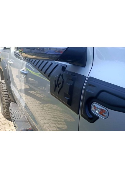 Omsa Vw Amarok Yarasa Kapı Dodik Seti 6 Parça 2010 ve Sonrası